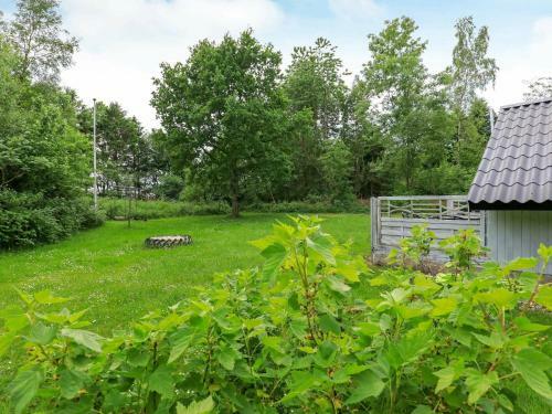 Three-bedroom Holiday Home In Roslev 12