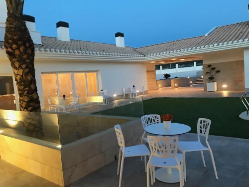 Hostal Casa Boquera Resort & Winery