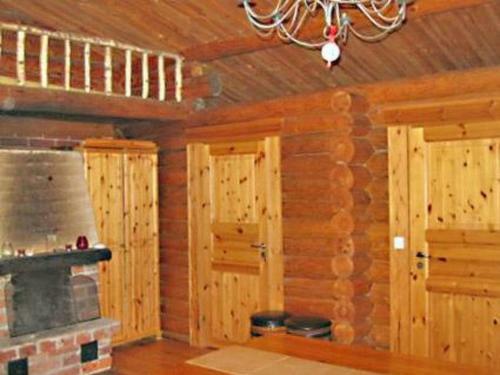 Holiday Home Kurjenrahka