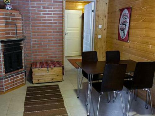 Holiday Home Aurinkopaikka