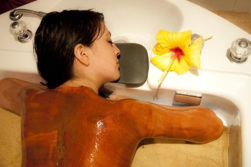 Hotel Yumbo Spa And Resort