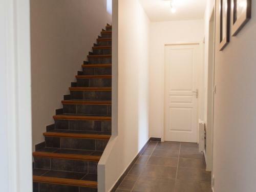 Luxurious Holiday Home In Caunes-minervois With Jacuzzi