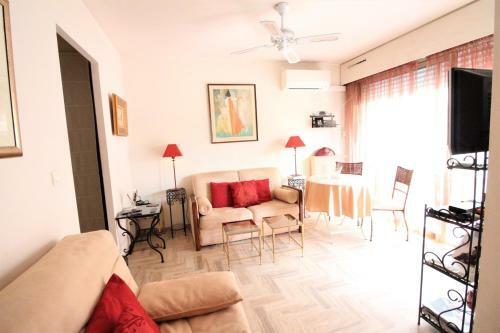 Apartamento Charming Studio Facing The Martinez