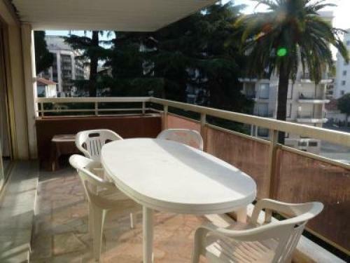 Apartamento Dumas