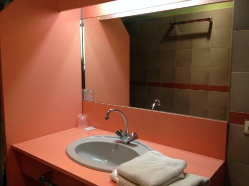 Hotel Le Midi Clermont-cournon