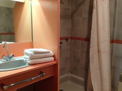 Hotel Le Midi Clermont-cournon