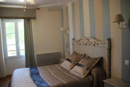 Hotel H�tel La Tour Perrier