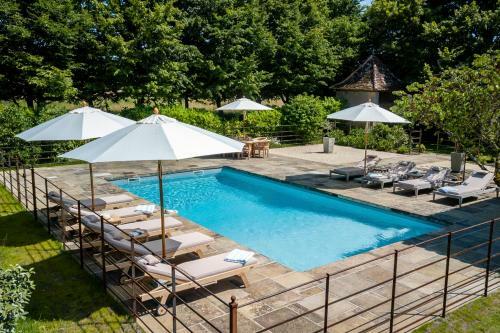 Agroturismo Estang Chateau Sleeps 15 Pool Wifi