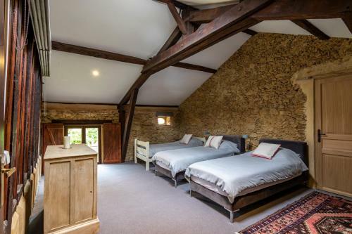 Agroturismo Estang Chateau Sleeps 15 Pool Wifi