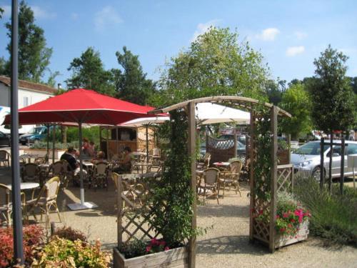 Hotel Le Bistrot D Eugenie