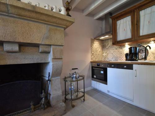 Modern Holiday Home In La Barre-de-semilly