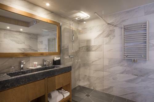 Hotel H�tel Alparena & Spa