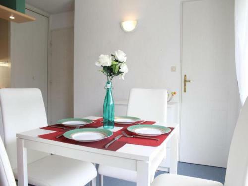 Apartment La Rocheliere 1