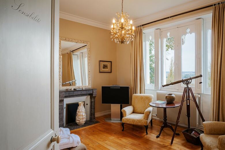 Bed & Breakfast Chateau Valcreuse