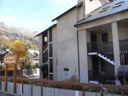 Apartment Gardioles