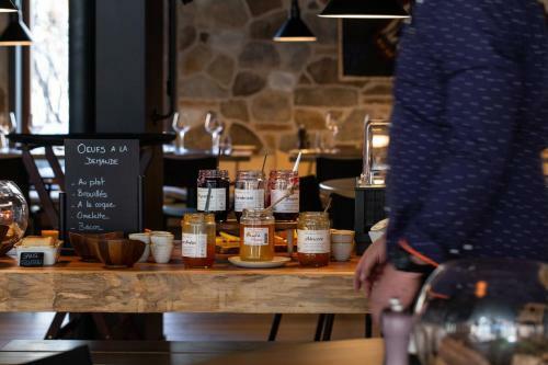 Hotel H�tel Restaurant Le Mon�tier