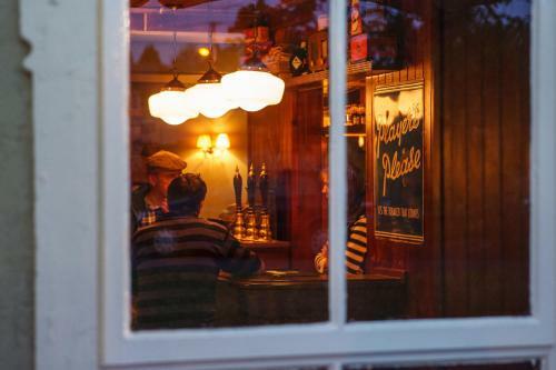 Hostal Glendine Venue & Guest Accommodation