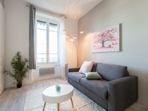 Mac� Studio Apartment