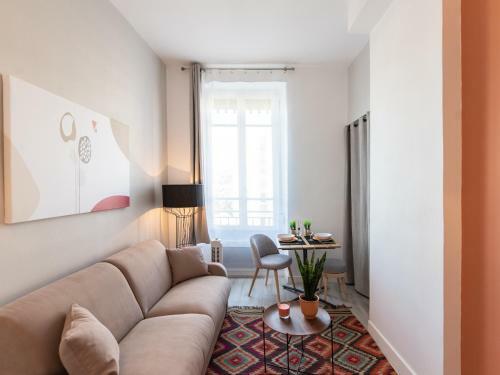 Mac� Studio Apartment
