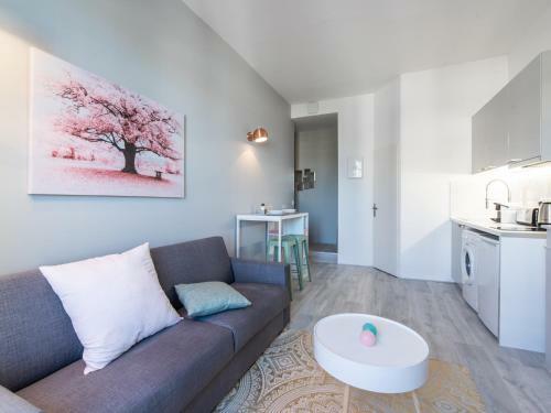 Mac� Studio Apartment