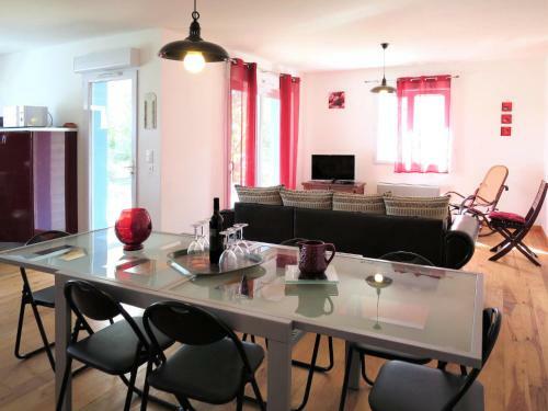 Chalet La Maison Bleue (Mvt130)