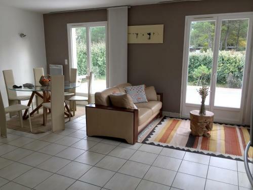 Holiday Home Rue Des Embruns