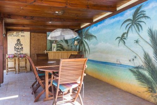 Maurens Villa Sleeps 8 Pool Air Con Wifi