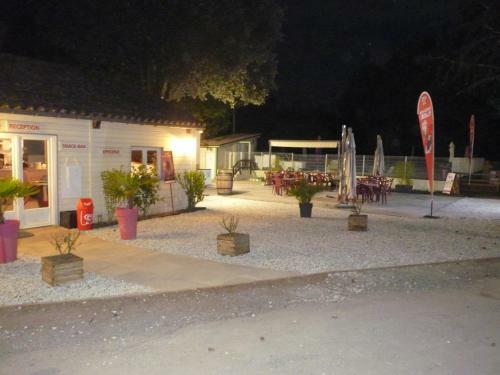 Camping De Graniers