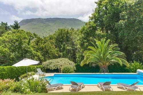 Olhette Villa Sleeps 8 Pool Wifi
