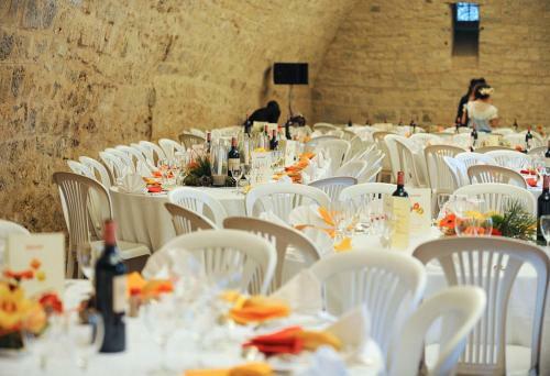 Agroturismo Poudenas Chateau Sleeps 24 Pool Wifi