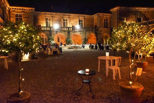 Agroturismo Poudenas Chateau Sleeps 24 Pool Wifi