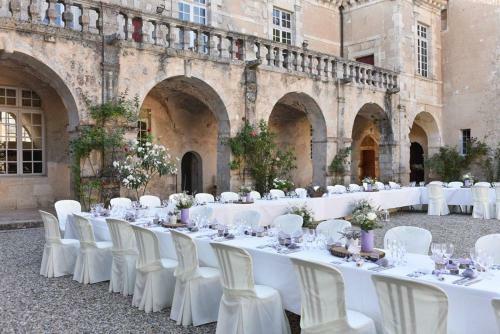 Agroturismo Poudenas Chateau Sleeps 24 Pool Wifi