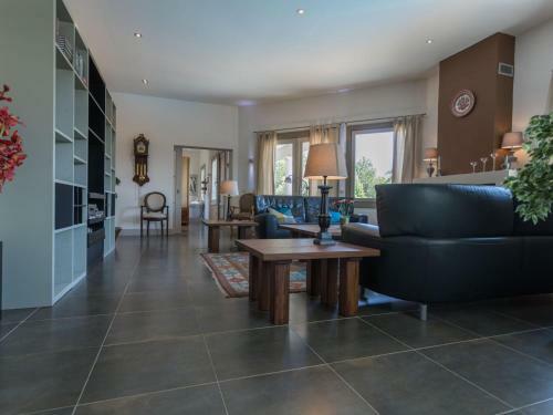 Cozy Villa In Saint-couat-d'aude With Private Pool