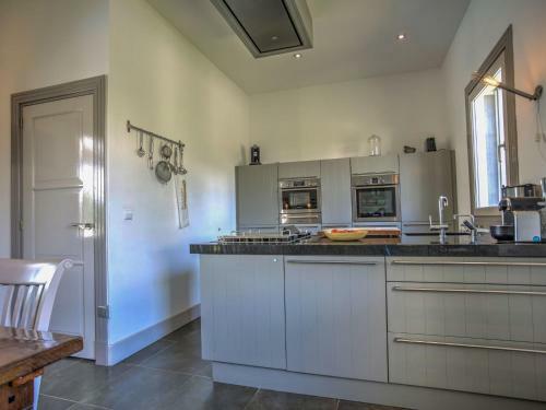 Cozy Villa In Saint-couat-d'aude With Private Pool