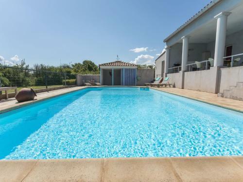 Cozy Villa In Saint-couat-d'aude With Private Pool