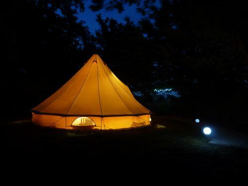 Camping Etang Du Camp