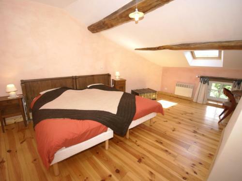 Authentic, Quiet Cottage With Green Garden Near Bar-le-duc