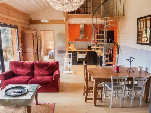 Holiday Home In Saint-privat-d'allier Near River