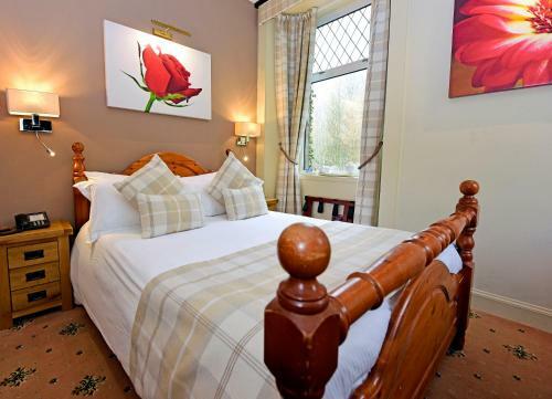 Ardlui Hotel