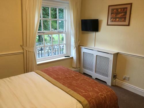 The Buck Hotel