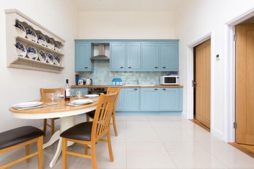 2 Suffolk Cottage, Knodishall