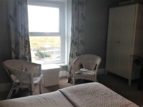 Hostal Endeavour Guest House