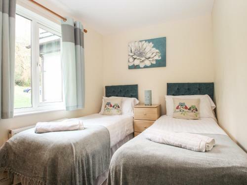 Cairnside, Callington
