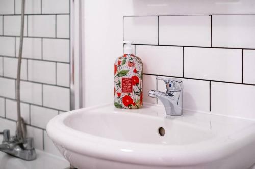 Apartamento Bright And Modern 1 Bed Flat In Great Location