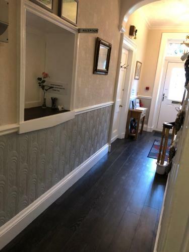 Bed & Breakfast Bron Menai Guest House