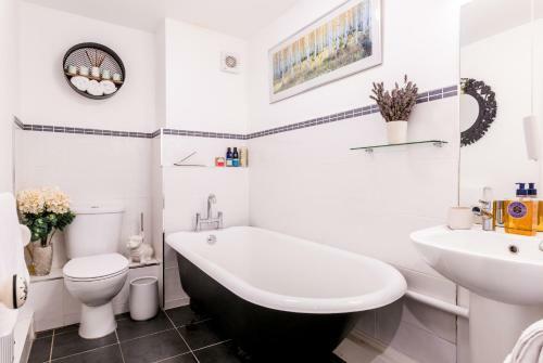 1 Bedroom Apartment Near Central Brighton