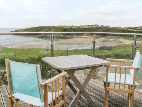 Cable House, Cemaes Bay