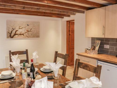 4 Old Hall Barn, Church Stretton