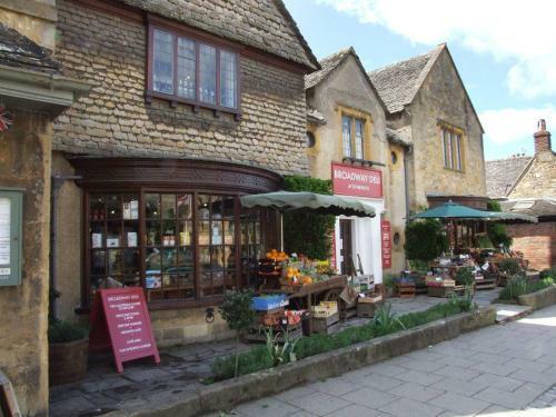Elder Cottage, Chipping Campden