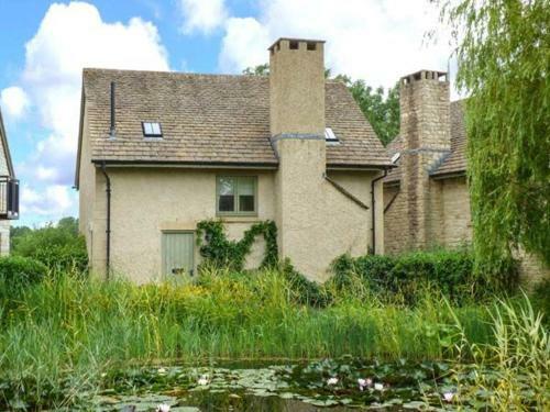 Riverview, Cirencester